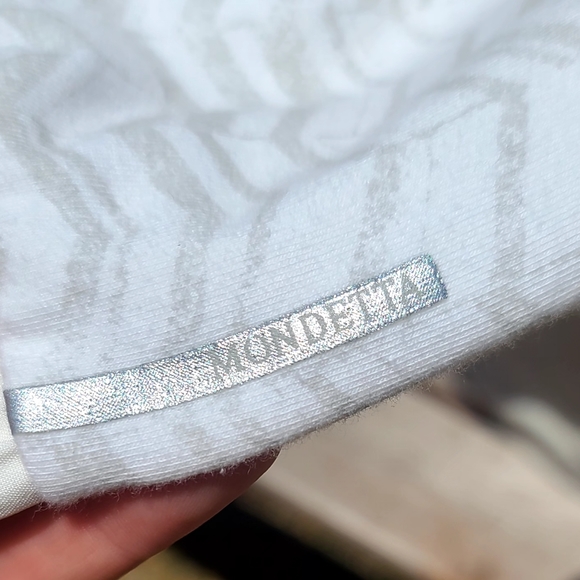 Mondetta white chevron workout jacket - Picture 4 of 5